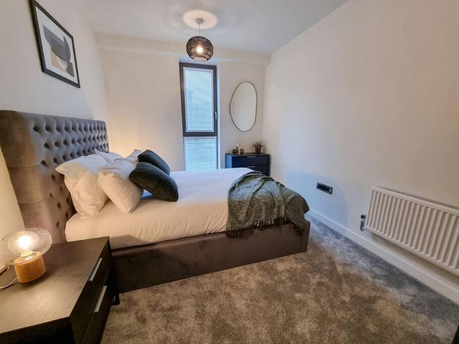 Stunning 4-Bedroom Townhouse With Free Parking Manchester Exterior foto