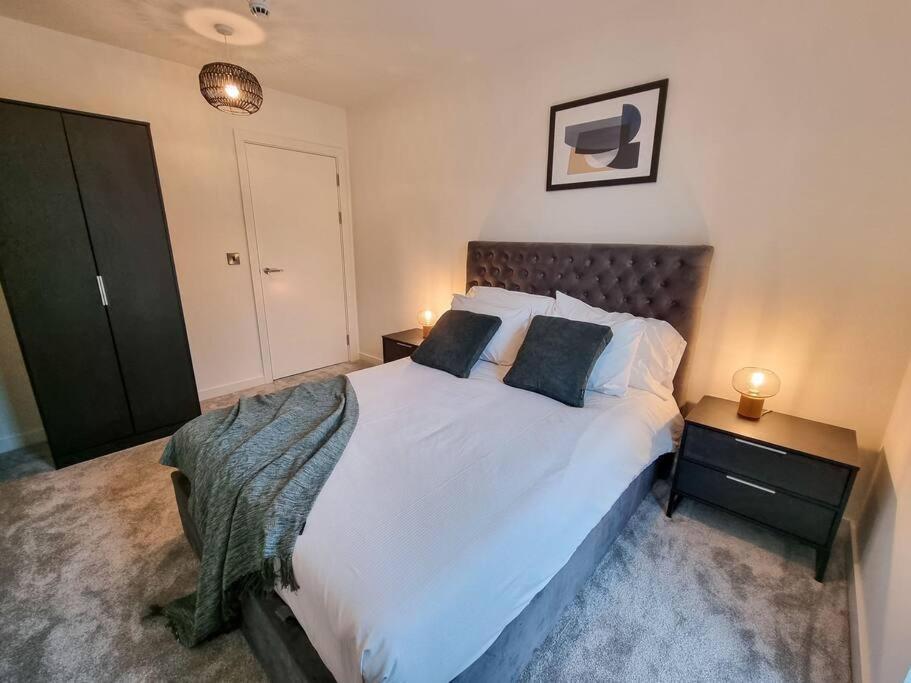 Stunning 4-Bedroom Townhouse With Free Parking Manchester Exterior foto